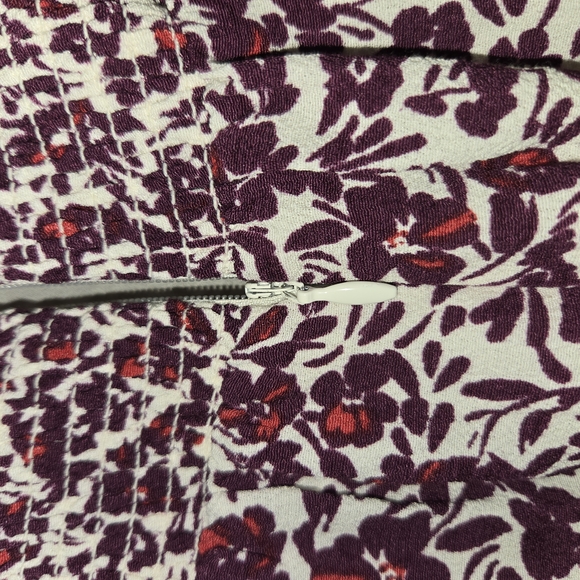 Floral Burgundy Dress NWT - Picture 8 of 9